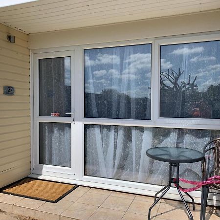 Modern 2 Bed Chalet - 27 Bermuda Holiday Park Hemsby Exterior foto